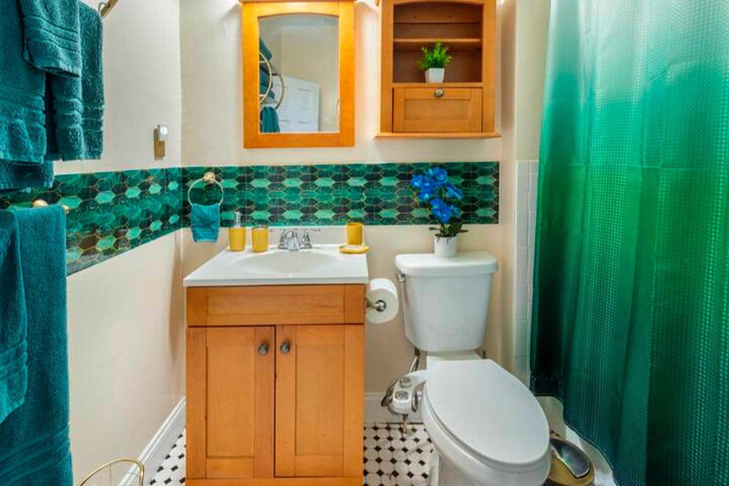The Tremont Emerald - By Christmas Story House - Historic Charm & Modern Comfort Near Downtown With Parking, 300Mb Wifi & Self Check-In 克里夫兰 外观 照片